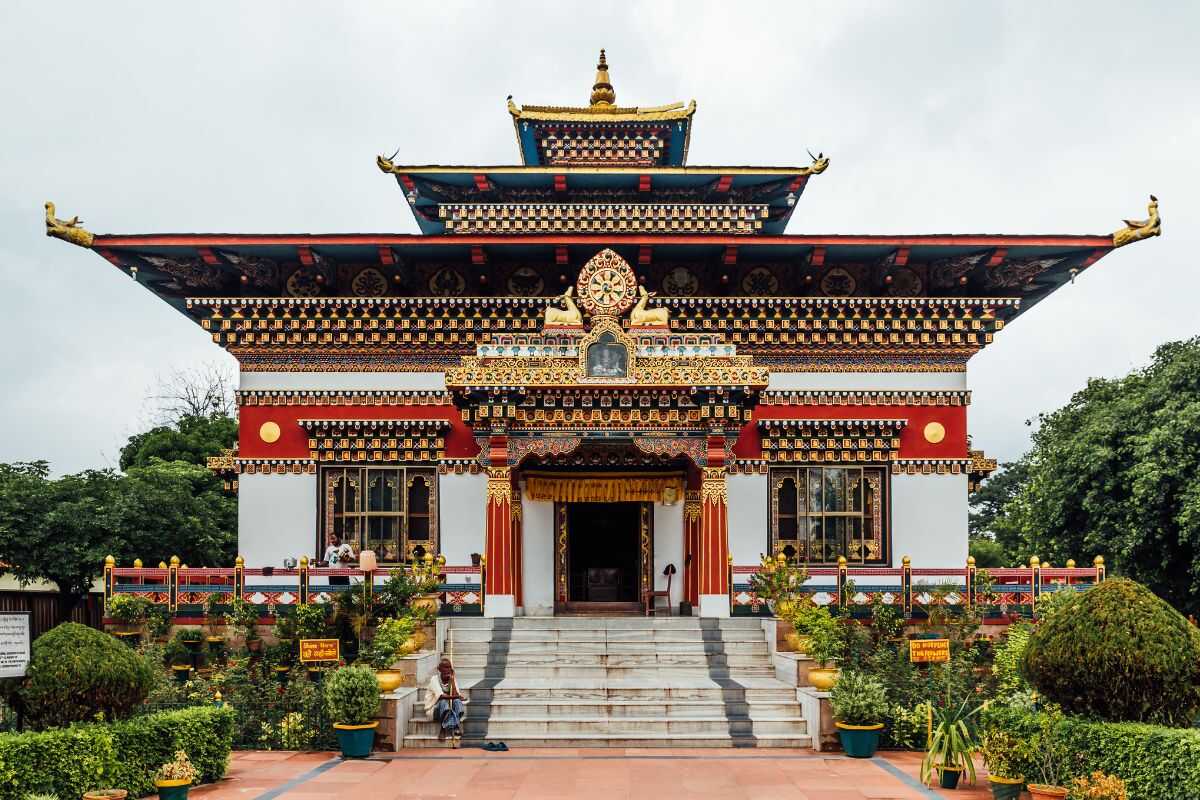 Tiger’s Nest Monastery in Bhutan, symbolizing the country’s blend of spirituality, carbon-negative policies, and eco-friendly travel culture.