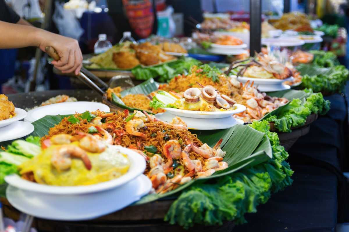 Koh Yao Yai Restaurants Street Food – Local Market Stalls in Loh Jak Village