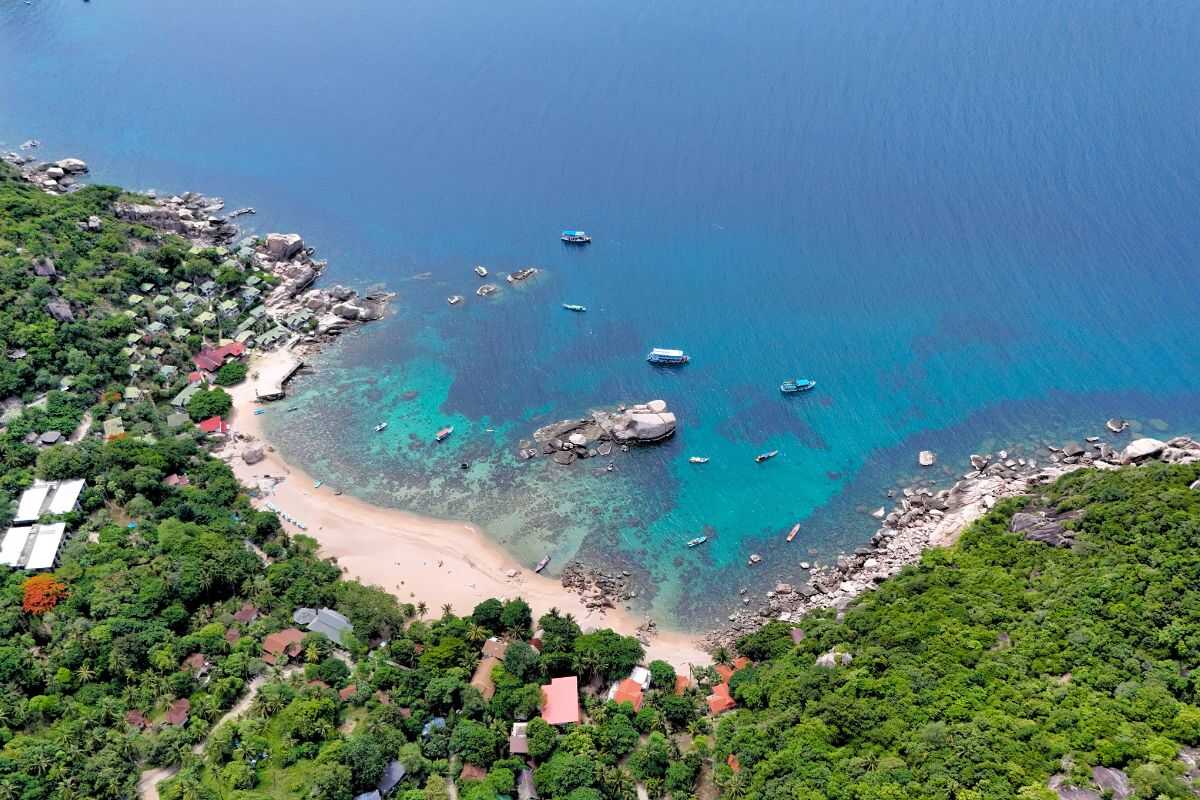 Tanote Villa Resort Location in Tanote Bay