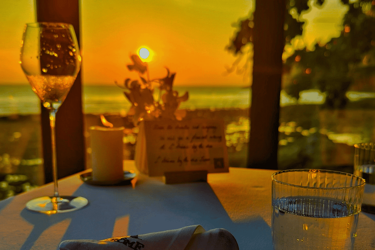 L'Arôme by the Sea romantic dining Phuket sunset