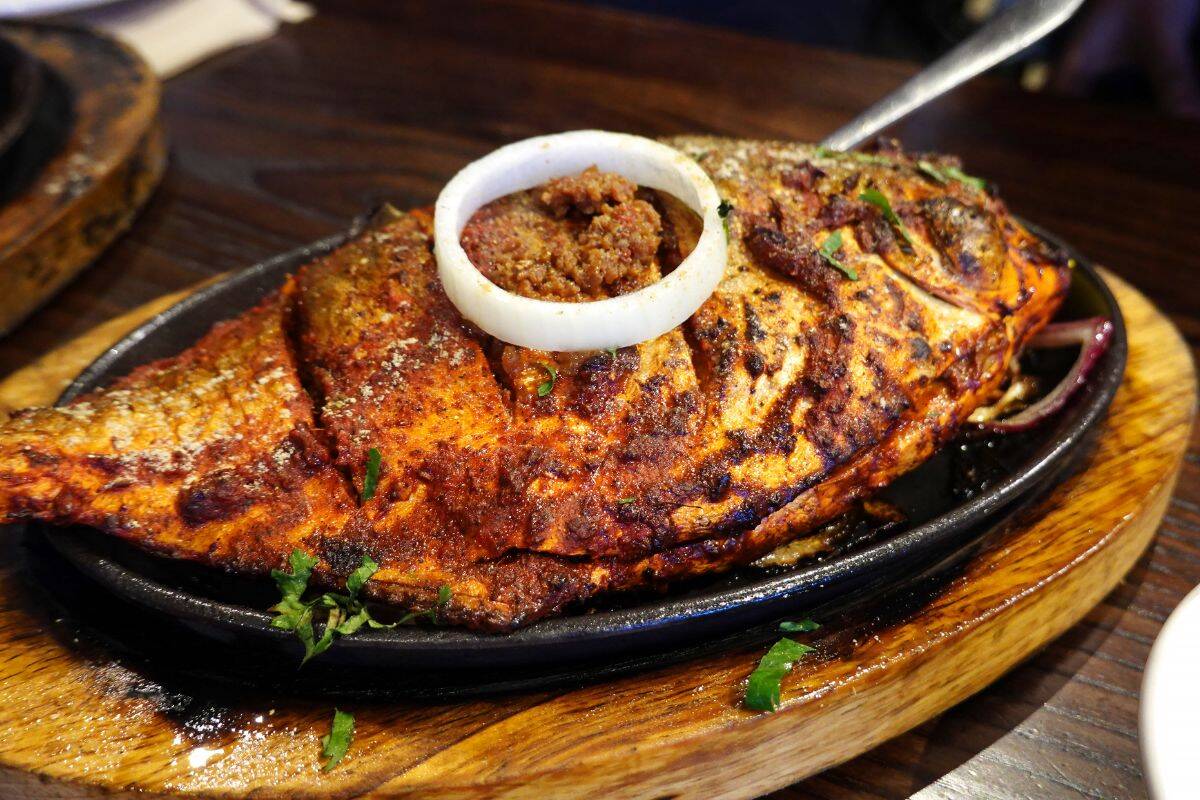 Best Thai Restaurants in Phuket Khao Tom Pla Kimpo Fish with rice
