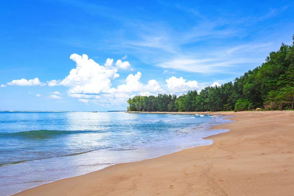 Nai Yang Beach